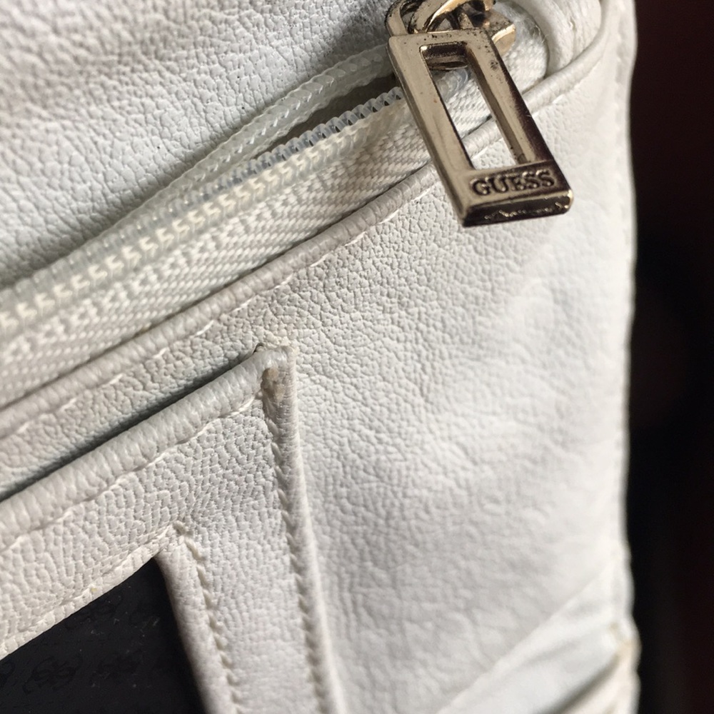 GUESS WALLET - Picture 6 of 6